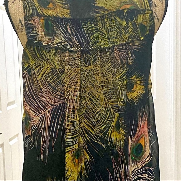 V Fish Dress Black with Peacock Feather Design - Picture 11 of 12